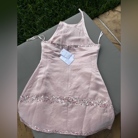 ASTA RESORT Marina Hand Beaded Mini Dress - Bon Bon Pink
SIZE S NWT - Picture 13 of 16